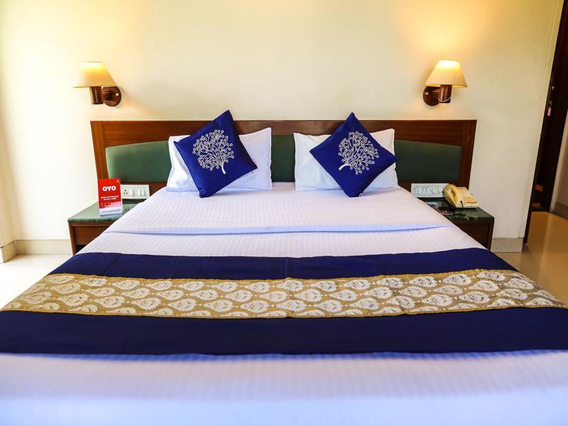 Hotel Lotus Пуне Екстер'єр фото